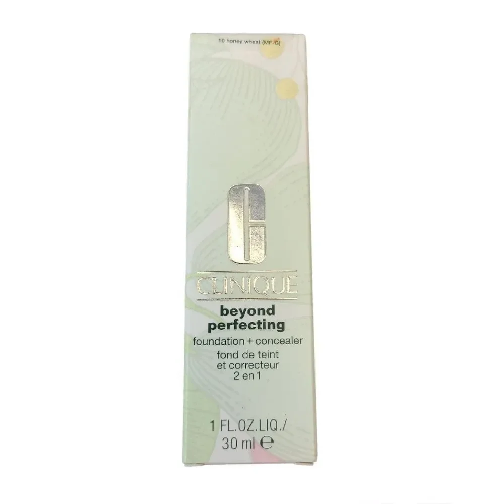 NIB Clinique Beyond Perfecting Foundation + Concealer  10 Honey Wheat (MF-G)